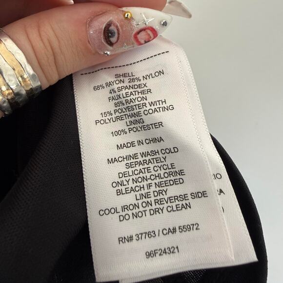 LAUNDRY BY SHELLI SEGAL FAUX LEATHER PATCHWORK DRESS - Picture 6 of 6